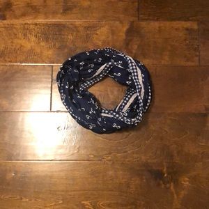 Infinity scarf